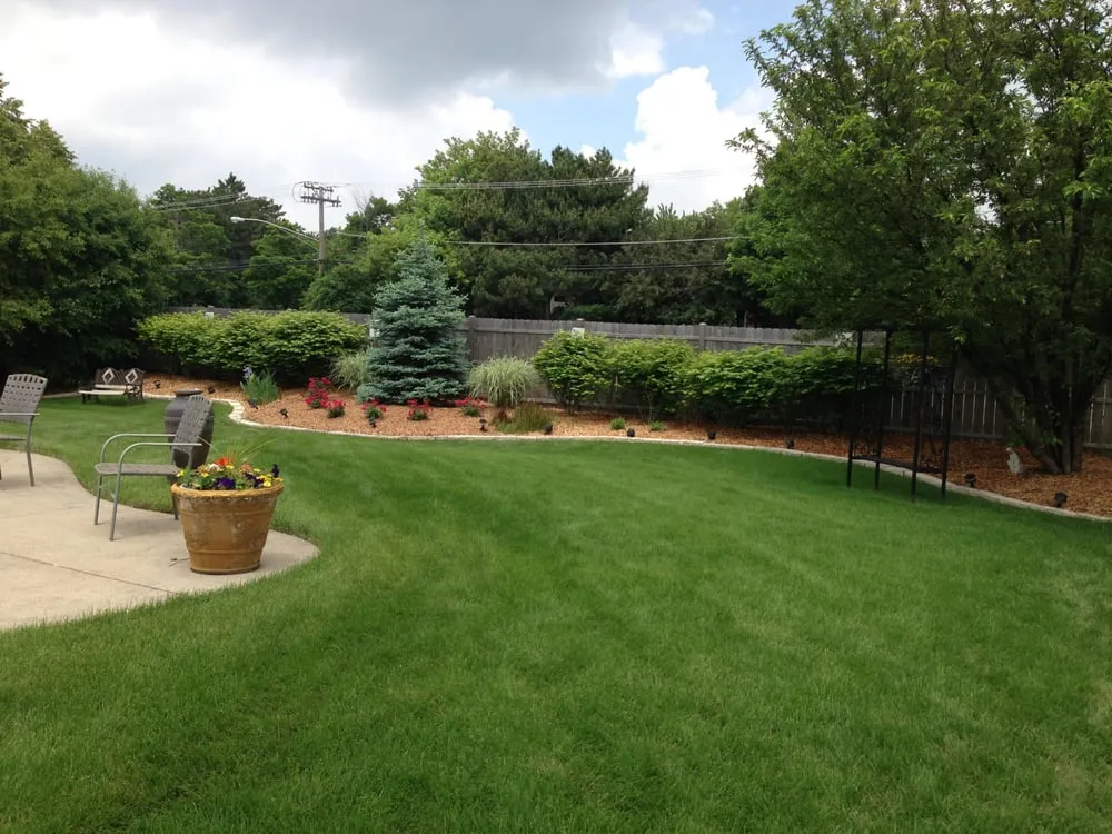 Affordable residential landscaping for homes across Crystal Lake, IL - Bob Leonard Landscape & Snowplow