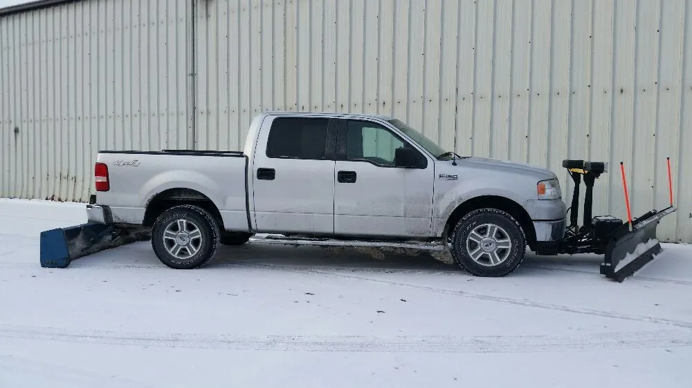 Expert yard maintenance in Antioch, IL - Bob Leonard Snow Plow Service of Lake County