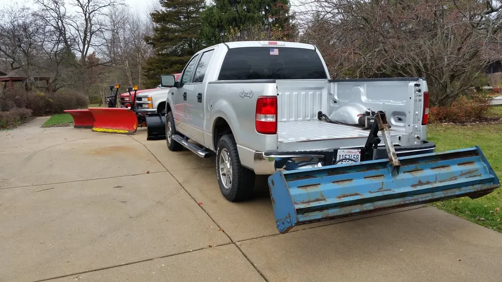Trusted garden landscaping in Antioch, IL by Bob Leonard Snow Plow Service of Lake County