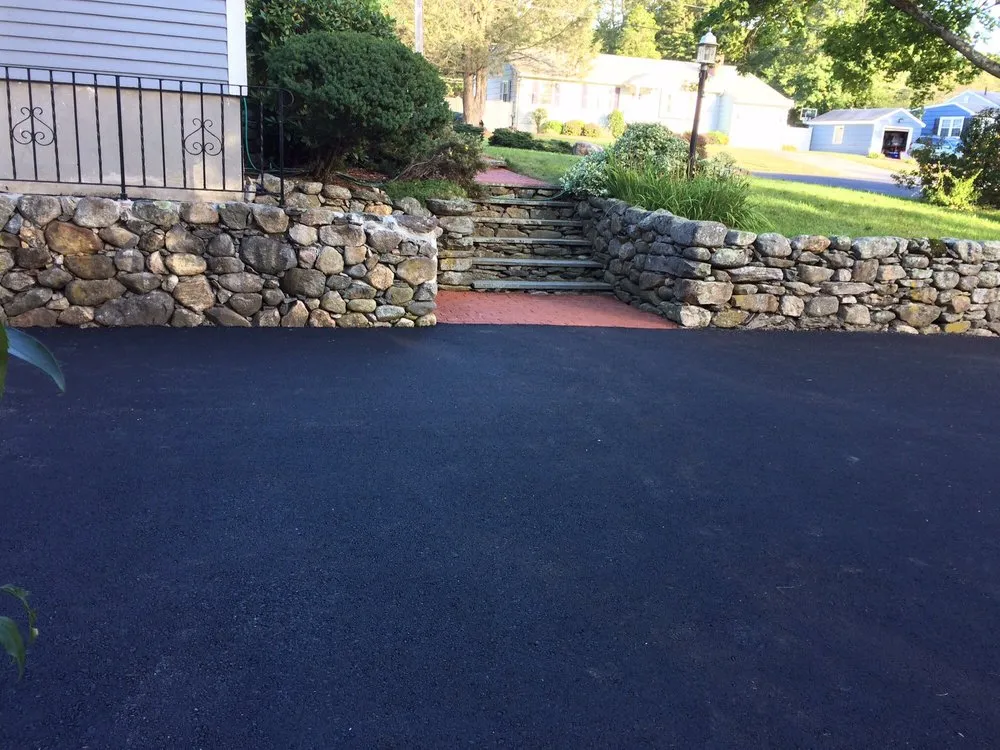 Top-rated lawn care service for outdoor upgrades across Lowell, MA - Bob Muldoon Paving