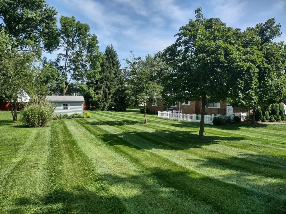 Expert yard cleanup service in Circleville, OH - Bobby & Sons Lawncare