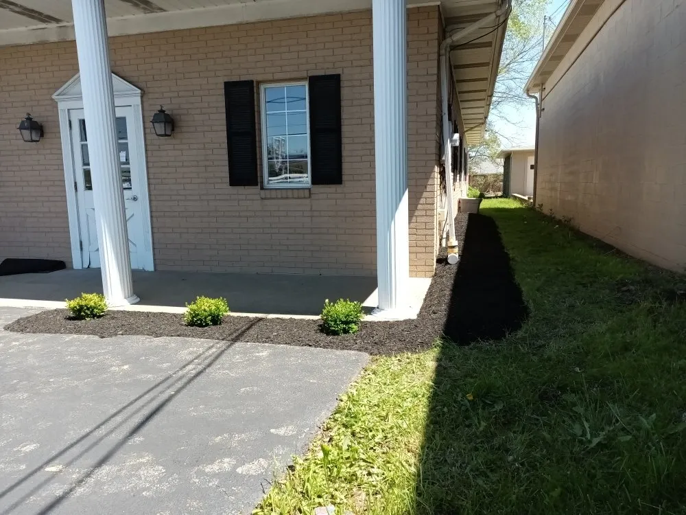 Custom outdoor landscaping for homes in Beaver Falls, PA by Bobby Allon Landscaping