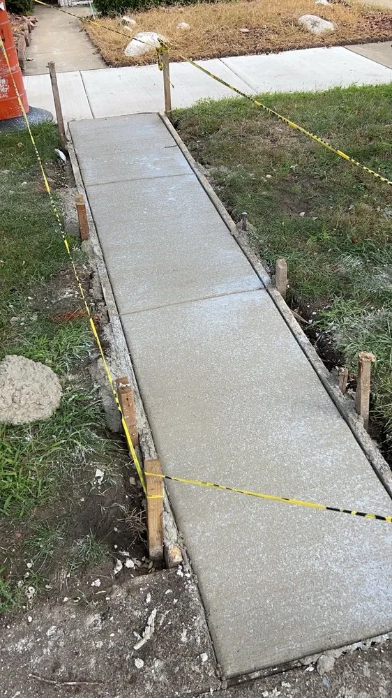 Professional yard maintenance for homes in Gary, IN by Bobby’s Concrete And Construction