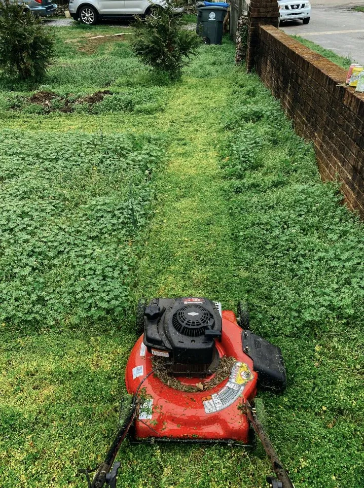 Reliable yard maintenance in Chickamauga, GA by Bobby’s Helping Hands