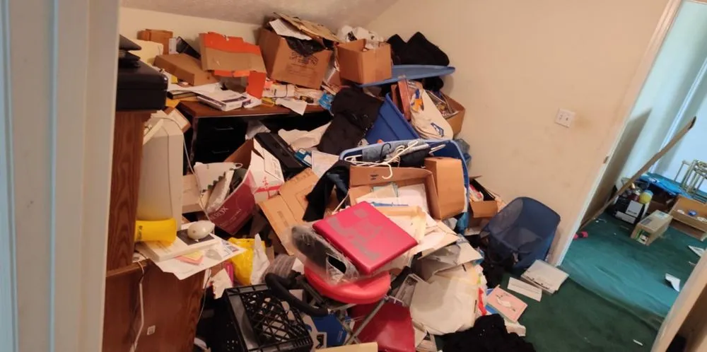 Trusted lawn care service experts serving Chickamauga, GA - Bobby’s Helping Hands