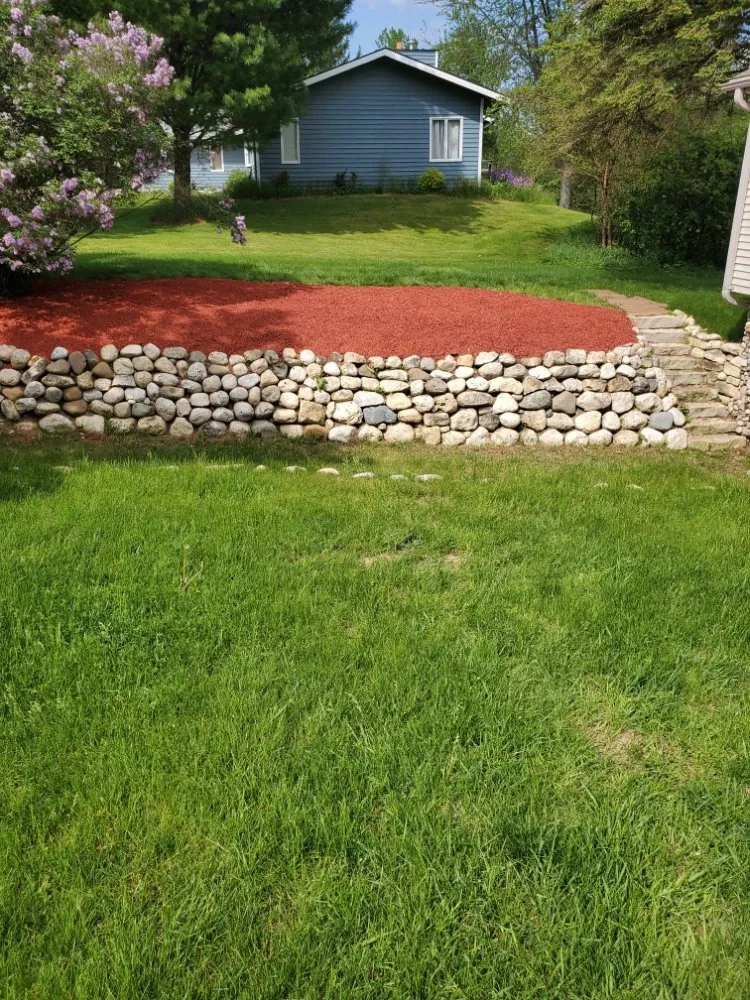 Professional yard maintenance for homes across Hartland, WI - Bob's Labor Service