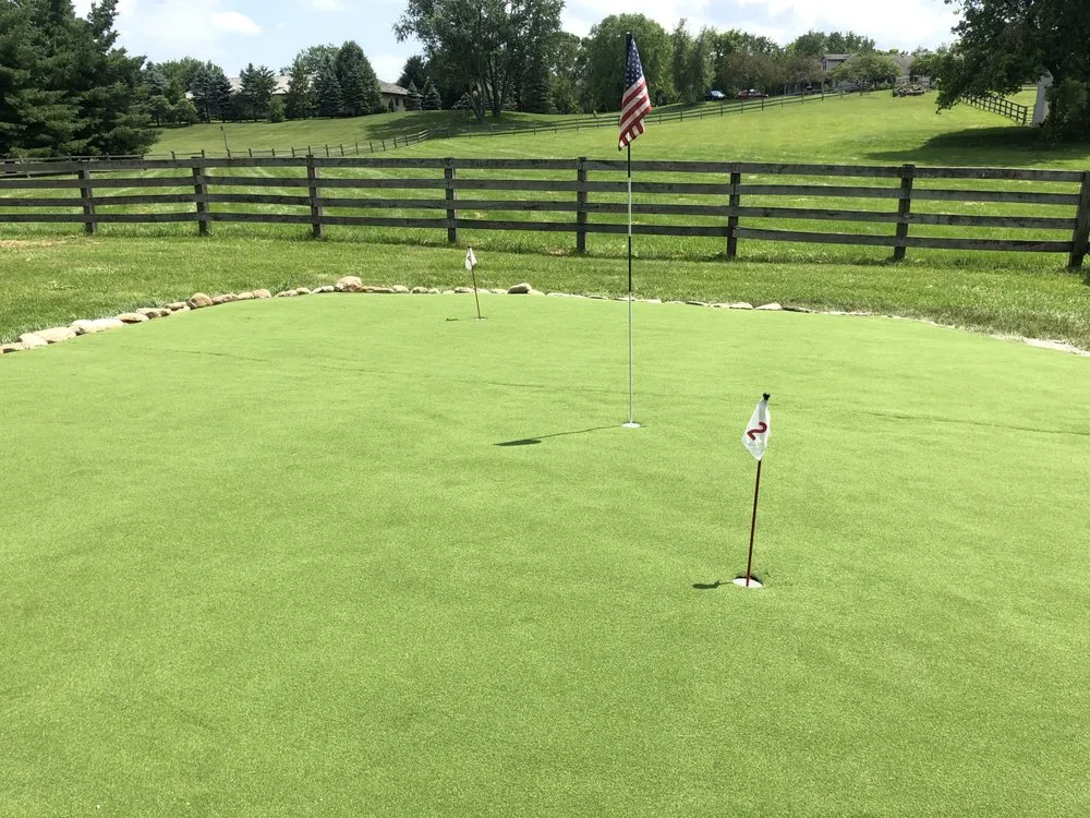 Custom landscaping services in Barrington, IL by Bob's Landscaping