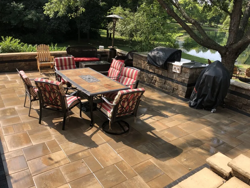 Local landscape installation experts serving Barrington, IL - Bob's Landscaping