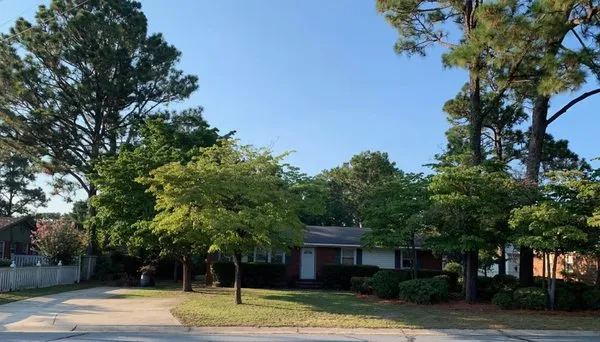 Bobs Landscaping Logo