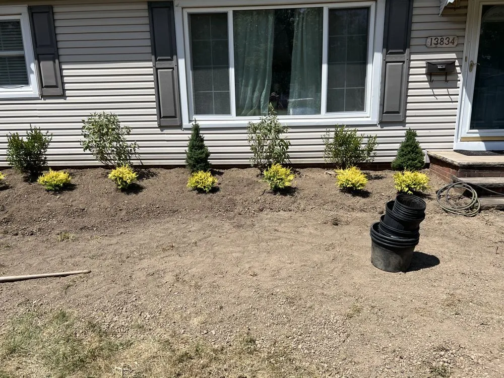 Expert yard maintenance for outdoor upgrades across Parma, OH - Bobs Landscaping