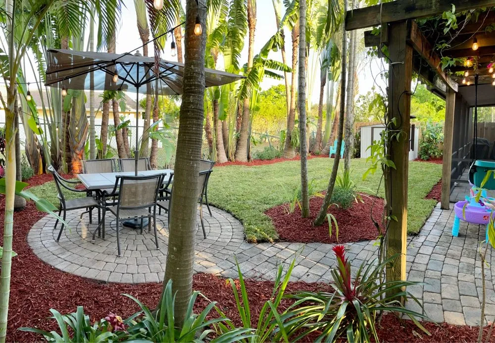 Professional yard maintenance in Delray Beach, FL - Boca Delray Plants