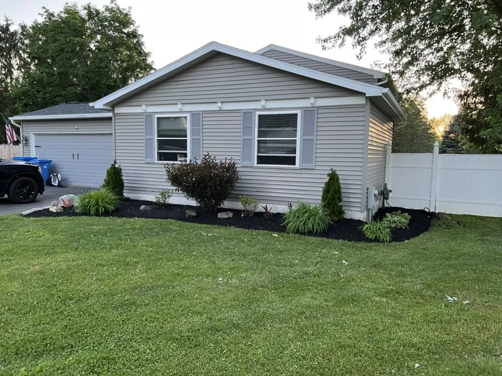 Expert outdoor landscaping experts serving Cicero, NY - Bochino’s Lawn & Landscaping