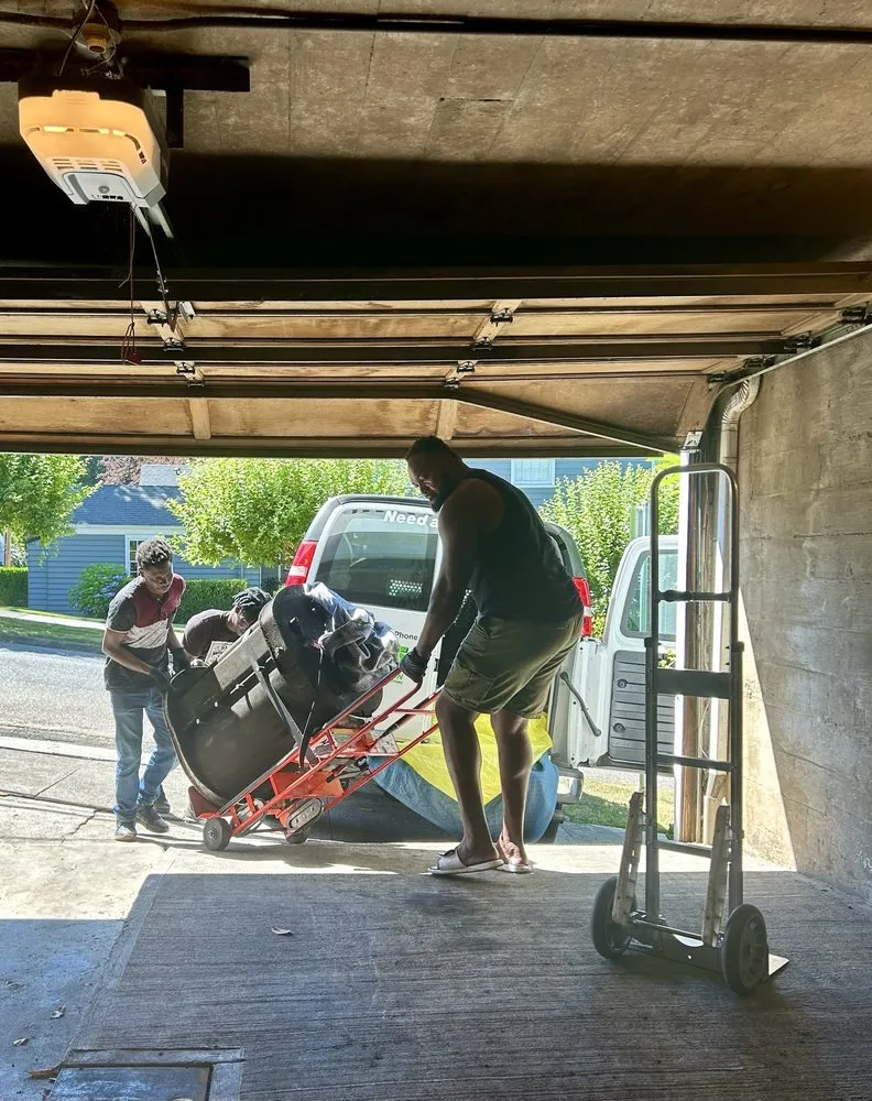 Affordable yard cleanup service experts serving Portland, OR - Bocogo