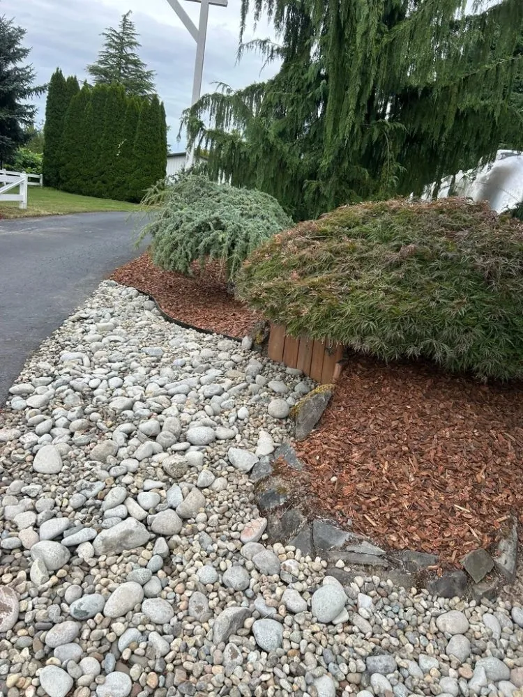 Professional garden landscaping in Woodland, WA - Bogar Landscaping LLC