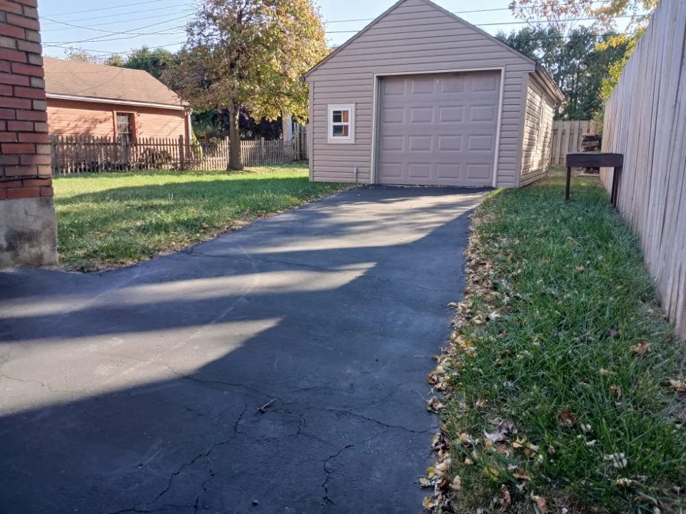 Reliable lawn care service near you across Dayton, OH - Boggess Push Mowing