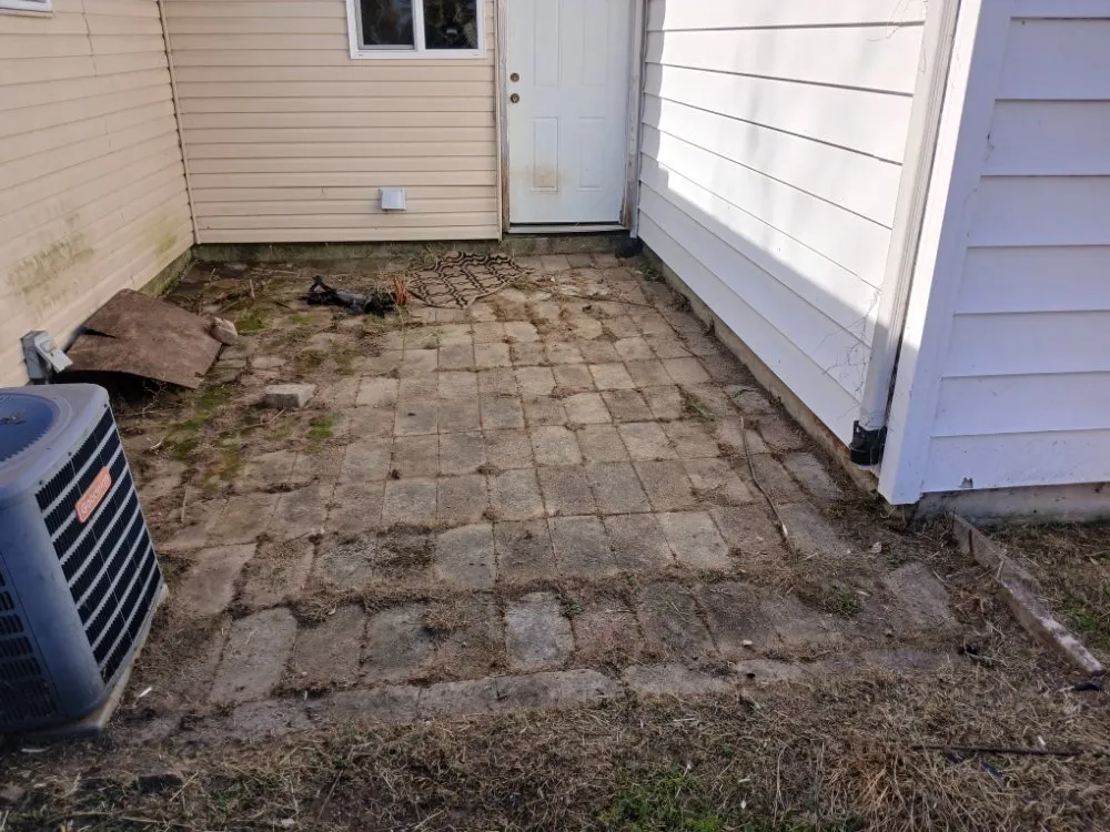 Professional garden landscaping in Dayton, OH by Boggess Push Mowing