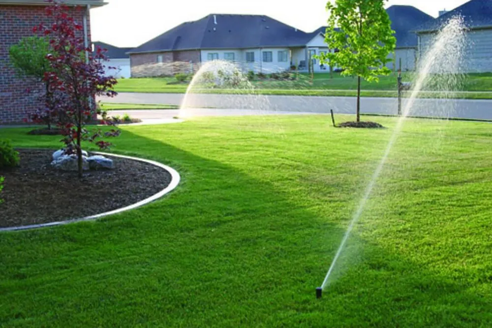 Custom lawn care service experts serving Northwest Plaza, MO - Bogle And Sons Irrigation