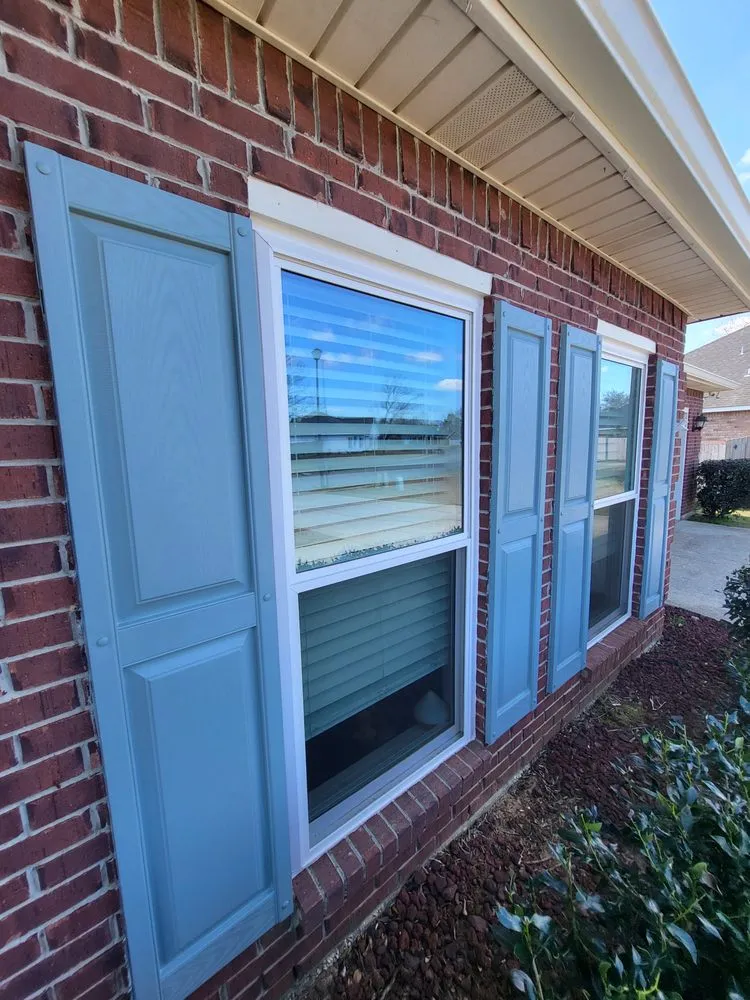 Expert garden landscaping in Biloxi, MS by Bohorquez Lawn & Care