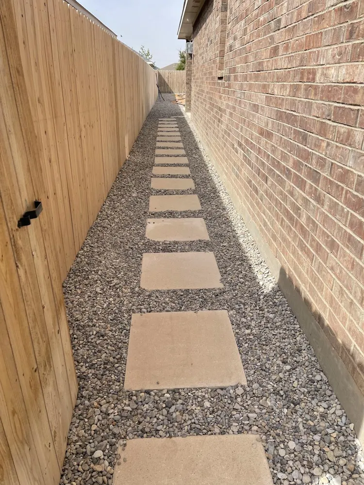 Professional yard cleanup service in Midland, TX by Bojoh Landscapes Xteriors