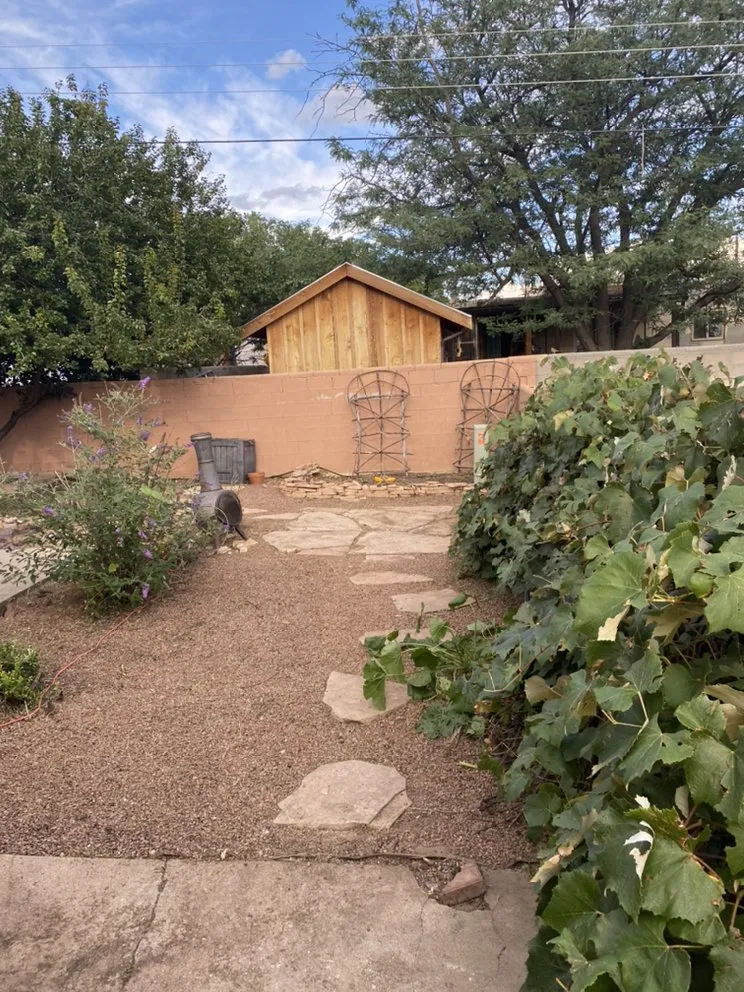 Local yard cleanup service in Santa Fe, NM by Bojorquez Landscaping