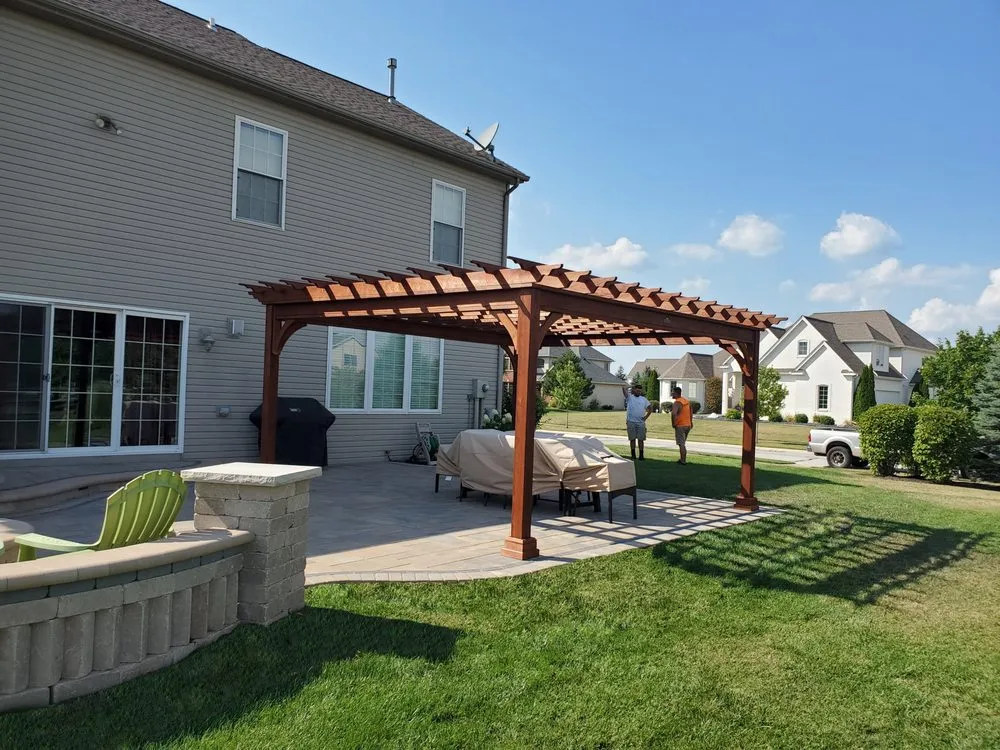 Reliable residential landscaping in Toledo, OH by Bold Hardscapes & Designs