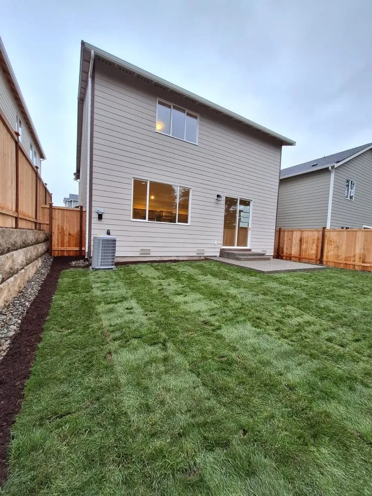 Custom yard cleanup service in Lake Stevens, WA - Bold Landscaping