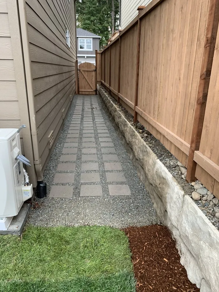 Custom garden landscaping with custom design in Lake Stevens, WA by Bold Landscaping