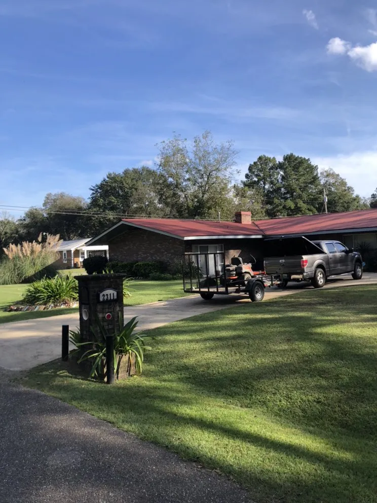 Top-rated residential landscaping for homes in Selma, AL by Bolden Lawn And Cleaning Service