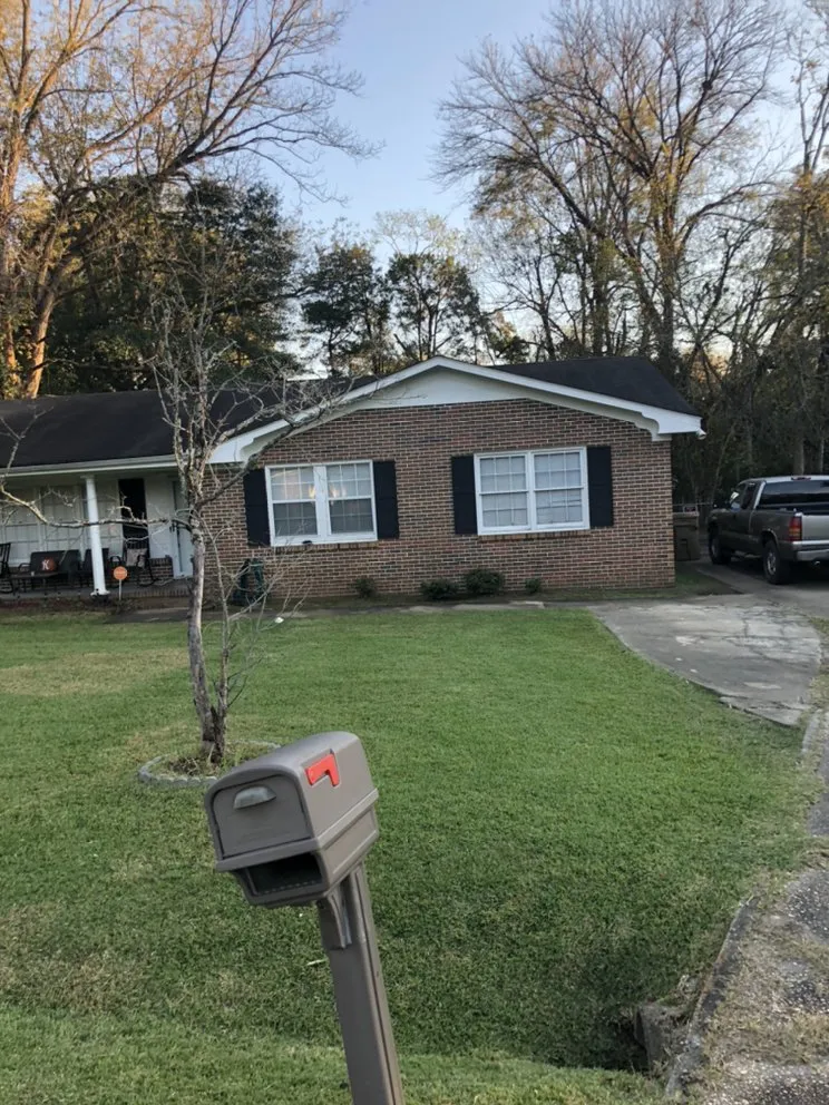 Trusted lawn mowing service experts serving Selma, AL - Bolden Lawn And Cleaning Service