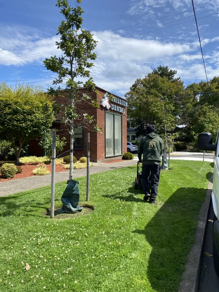 Affordable garden landscaping in Gresham, OR by Bolder Landscape