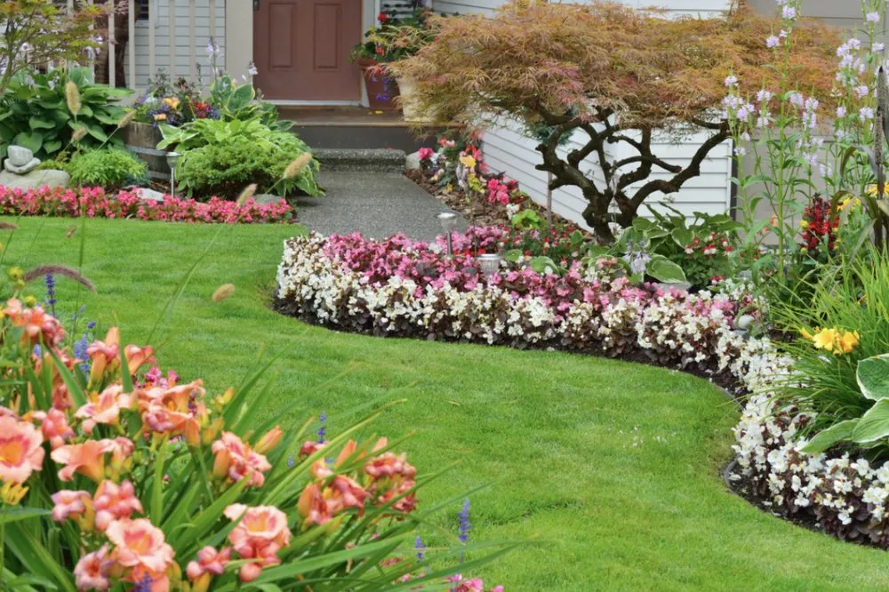 Expert lawn mowing service in Star, ID - Bolder Lawns & Landscaping