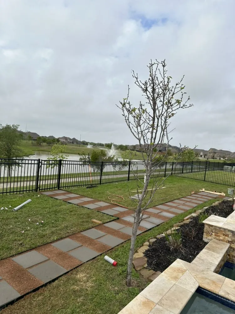 Expert landscaping services near you in Houston, TX by Bolds Landscaping