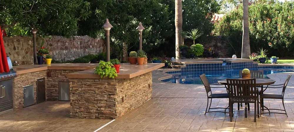 Trusted residential landscaping in El Paso, TX by Bomanite Artistic Concrete & Pools
