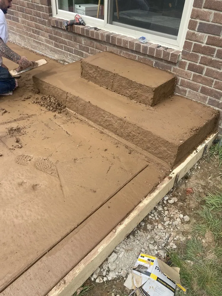 Top-rated outdoor landscaping in Saint Clair Shores, MI - Bommarito Construction