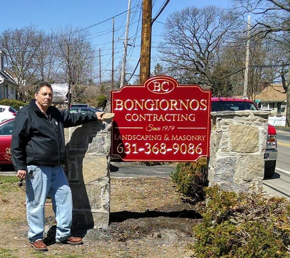 Local lawn mowing service experts serving East Northport, NY - Bongiorno's Contracting