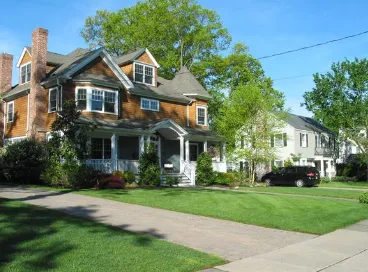 Expert lawn mowing service experts serving Westfield, NJ - Bongiovanni Landscaping