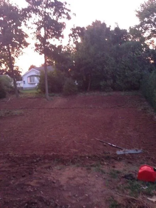 Affordable residential landscaping in Middletown, CT by Bongoll Family Lawn Care