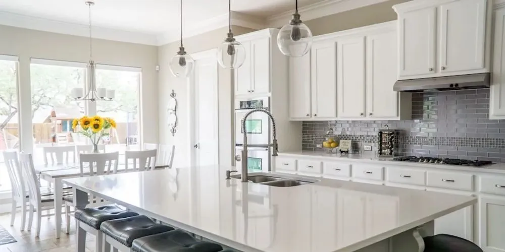 Top-rated residential landscaping experts serving Bay Shore, NY - Bonilla's Cleaning Service