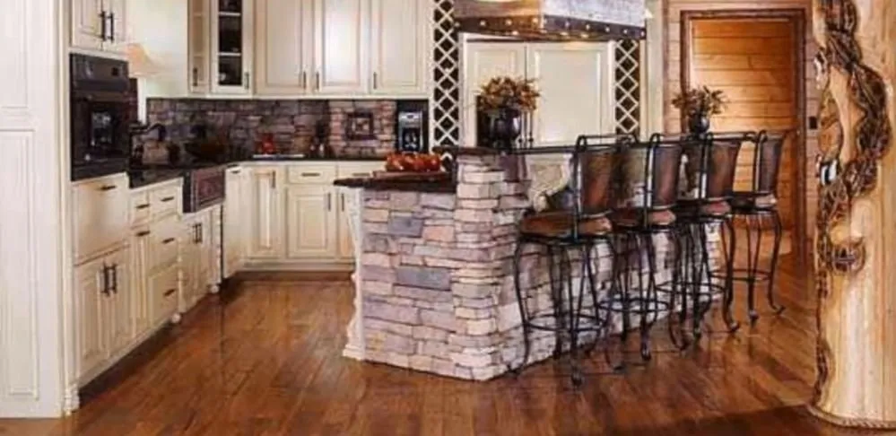 Top-rated lawn mowing service in Bay Shore, NY by Bonilla's Cleaning Service