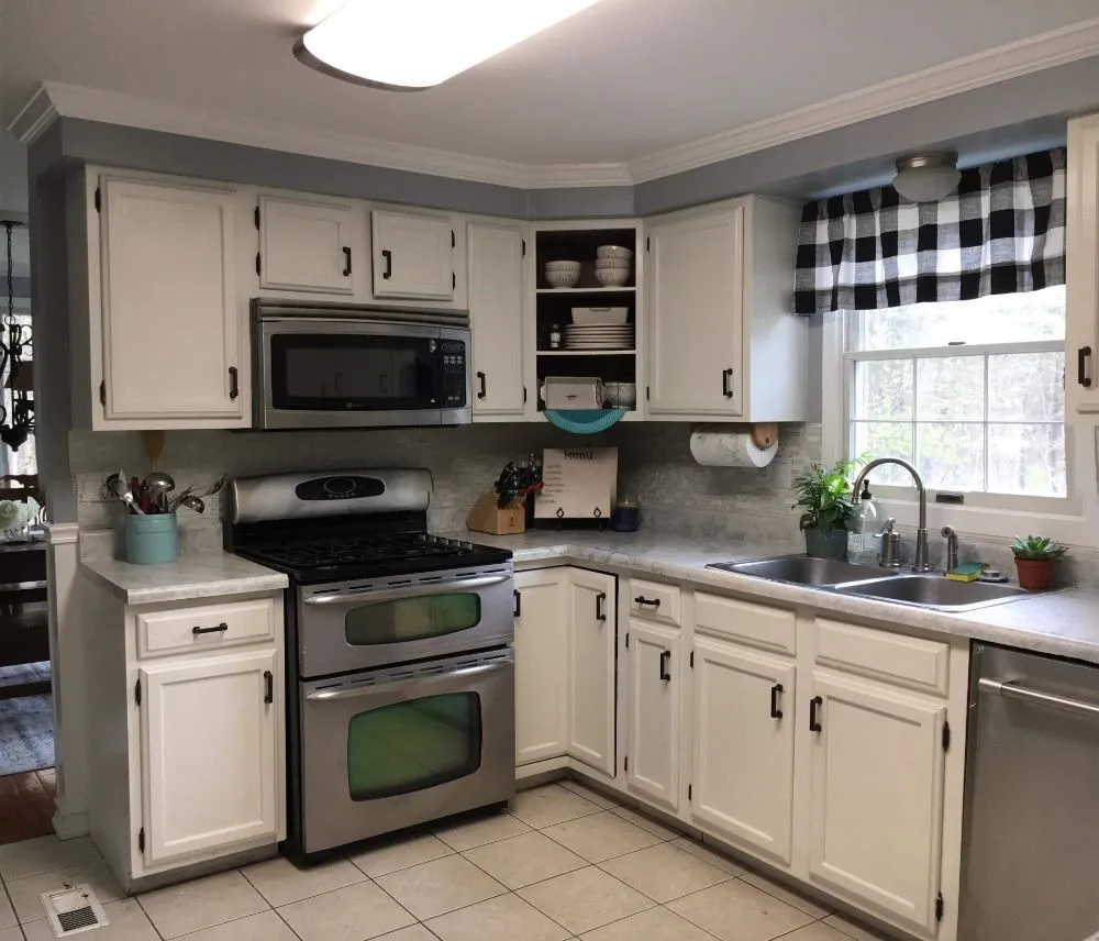 Expert lawn care service in Bay Shore, NY - Bonilla's Cleaning Service