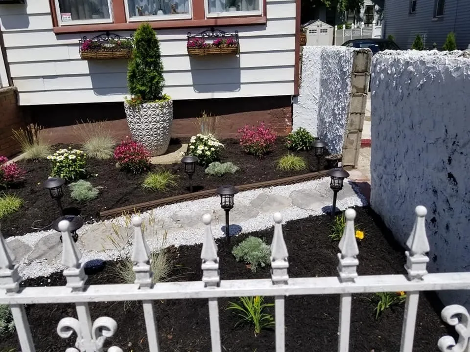 Local garden landscaping in Bayonne, NJ - Bonilla's Landscaping