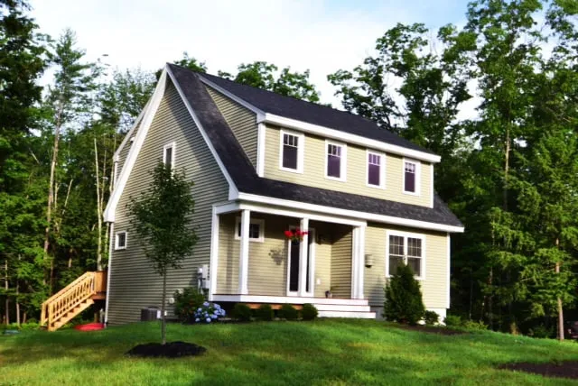 Affordable yard maintenance in Exeter, NH by Bonner Landscaping