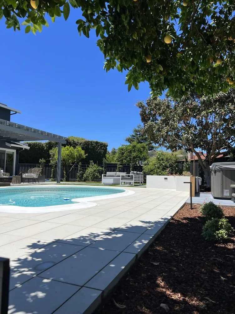 Professional residential landscaping in Redwood City, CA - Bonsai Garden Experts