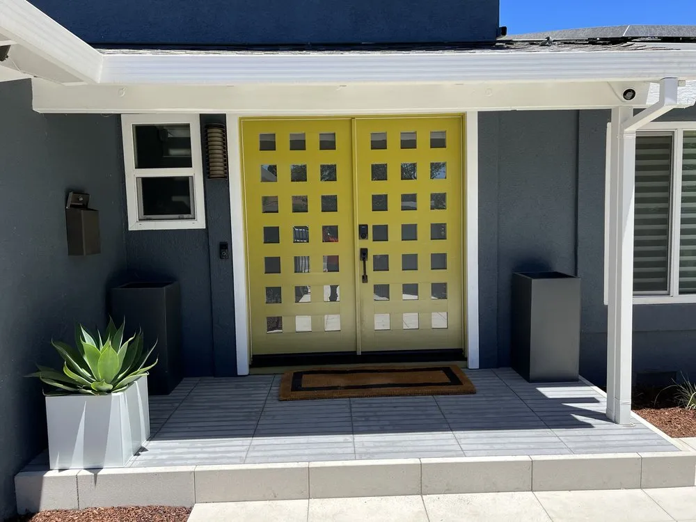 Expert yard maintenance experts serving Redwood City, CA - Bonsai Garden Experts