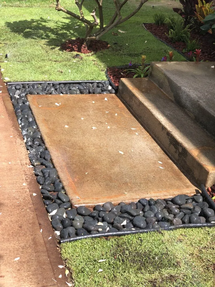 Reliable yard cleanup service near you across Waimanalo, HI - Bonzai Landscape & Design