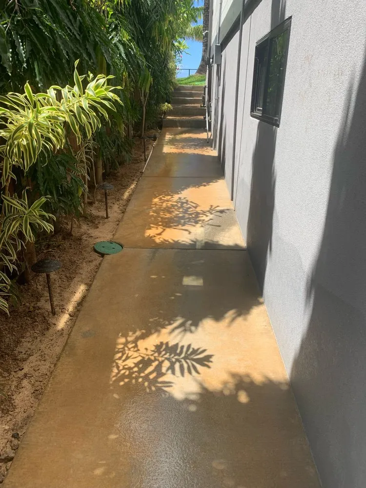 Reliable lawn mowing service experts serving Waimanalo, HI - Bonzai Landscape & Design