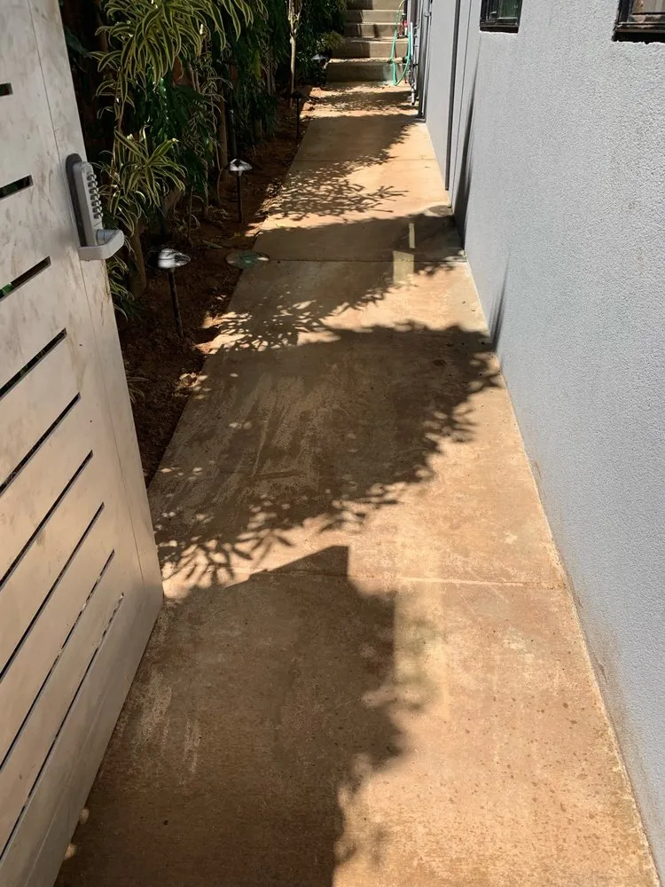 Professional outdoor landscaping in Waimanalo, HI by Bonzai Landscape & Design