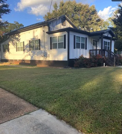 Trusted yard cleanup service experts serving Atlanta, GA - Boomerang Landscaping