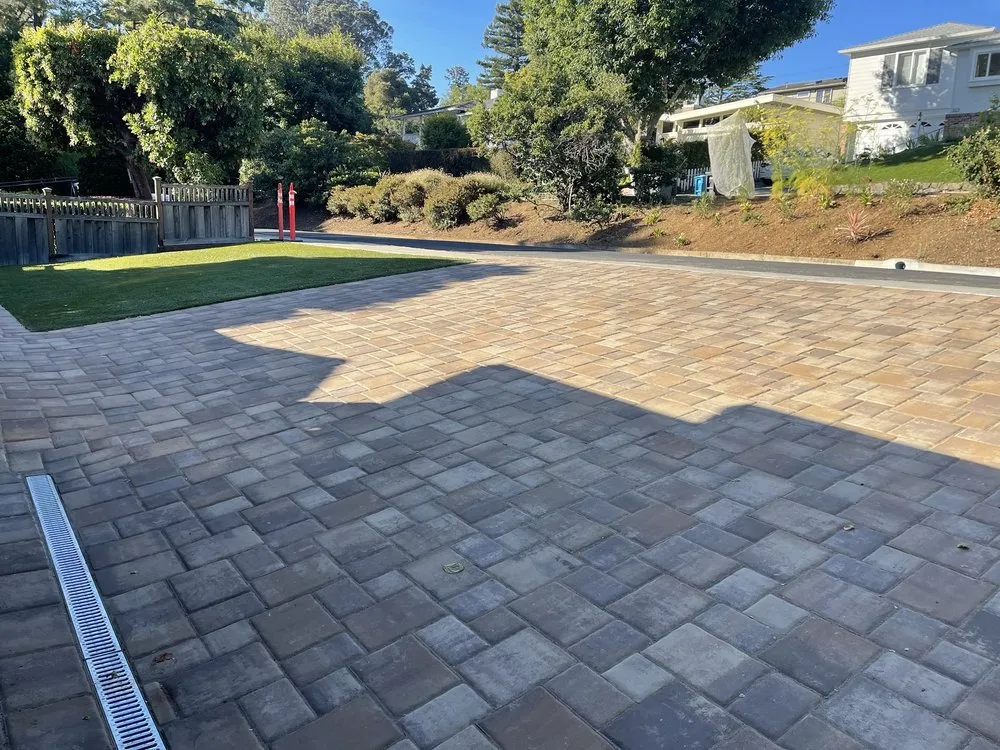 Custom lawn care service in Foster City, CA by Boomerang Pavers & Landscape