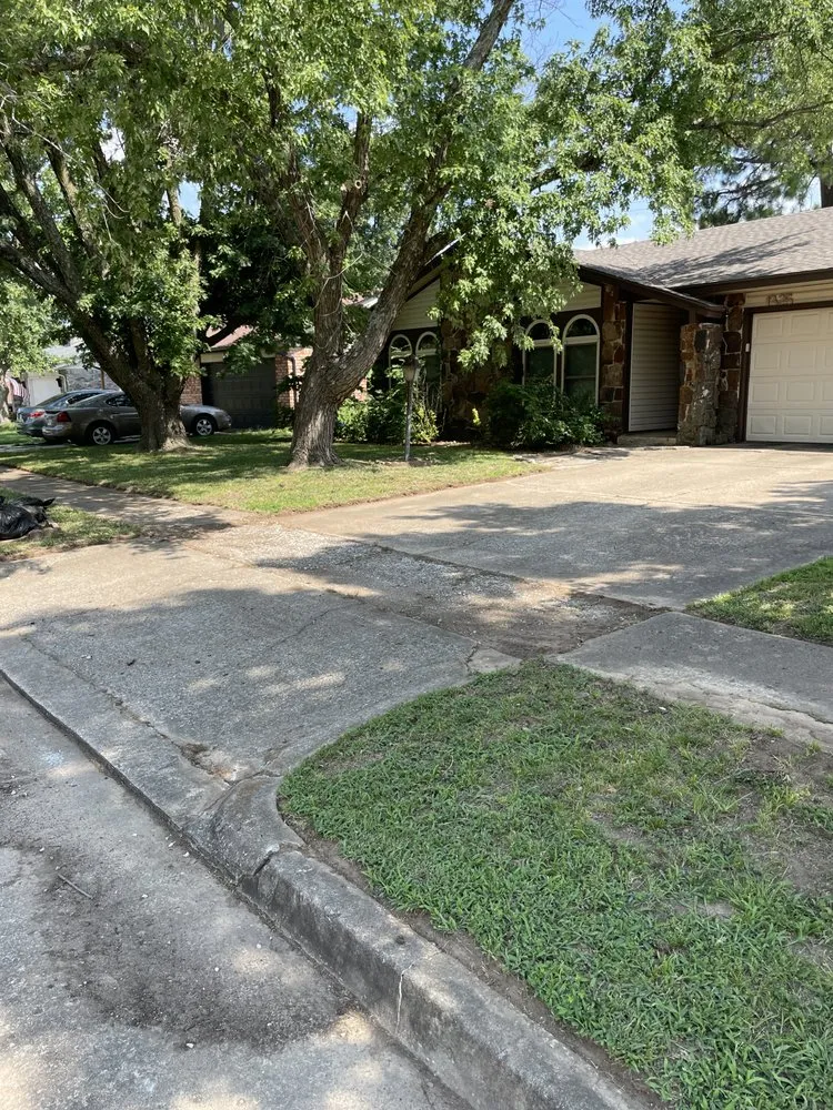 Professional residential landscaping in Tulsa, OK by Boomin' Greens Lawn Care